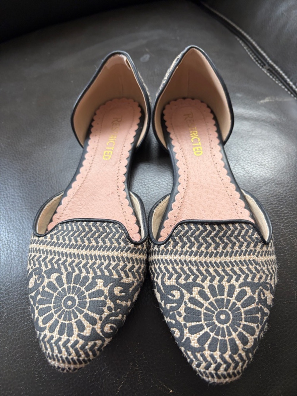 Restricted Women's Black & Beige Patterned D'Orsay Flats